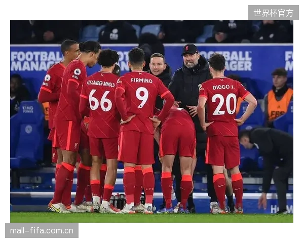 英超突破王对决国米飞翼，两队边路攻防转换速度将决定比赛上限。